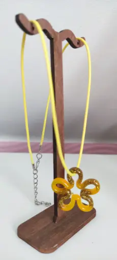 C°3 - Collier + pampille fleur vide
